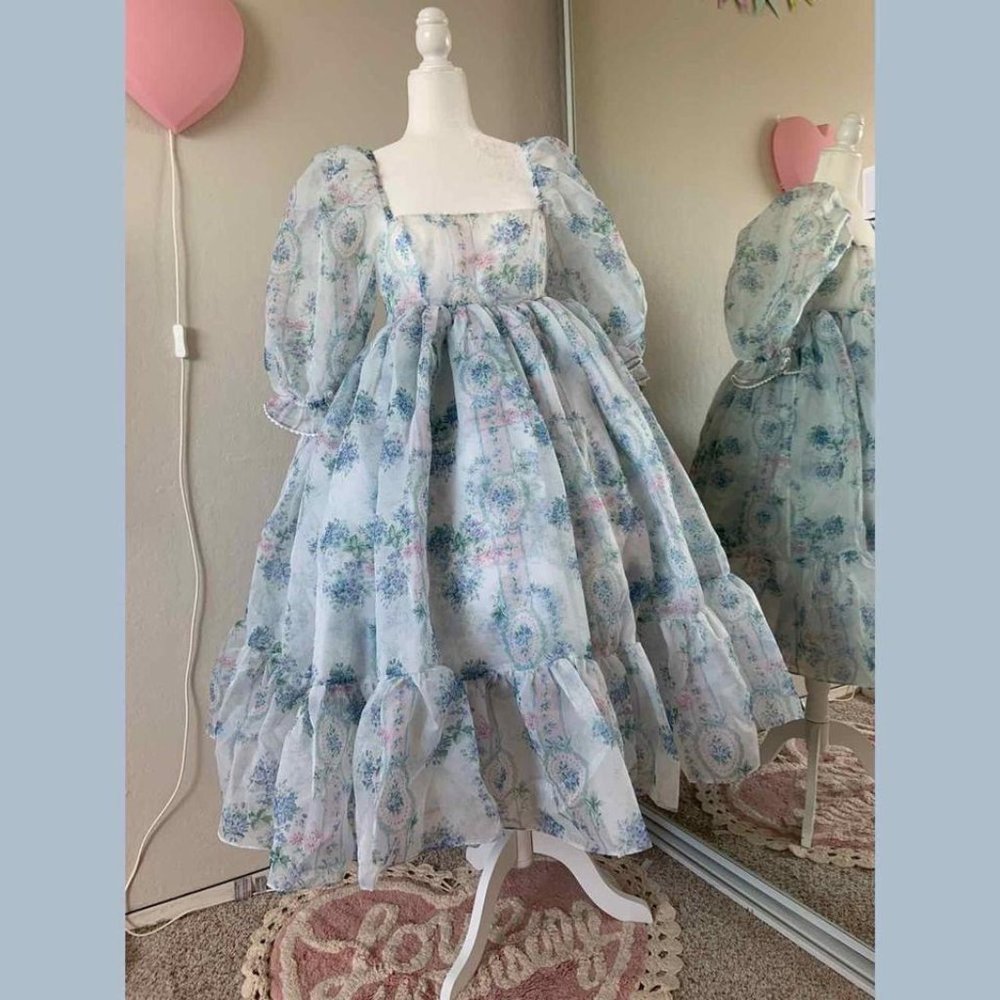 BNWT La Belle Étoile French Puff Selkie dress (L)